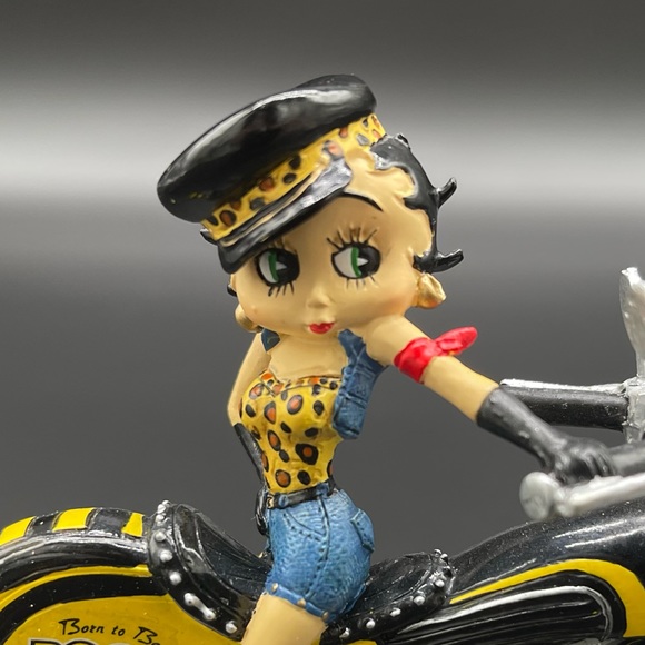 Bradford Exchange Betty Boop Born to Ride Collection Born to be Boop Figurine - Picture 2 of 15